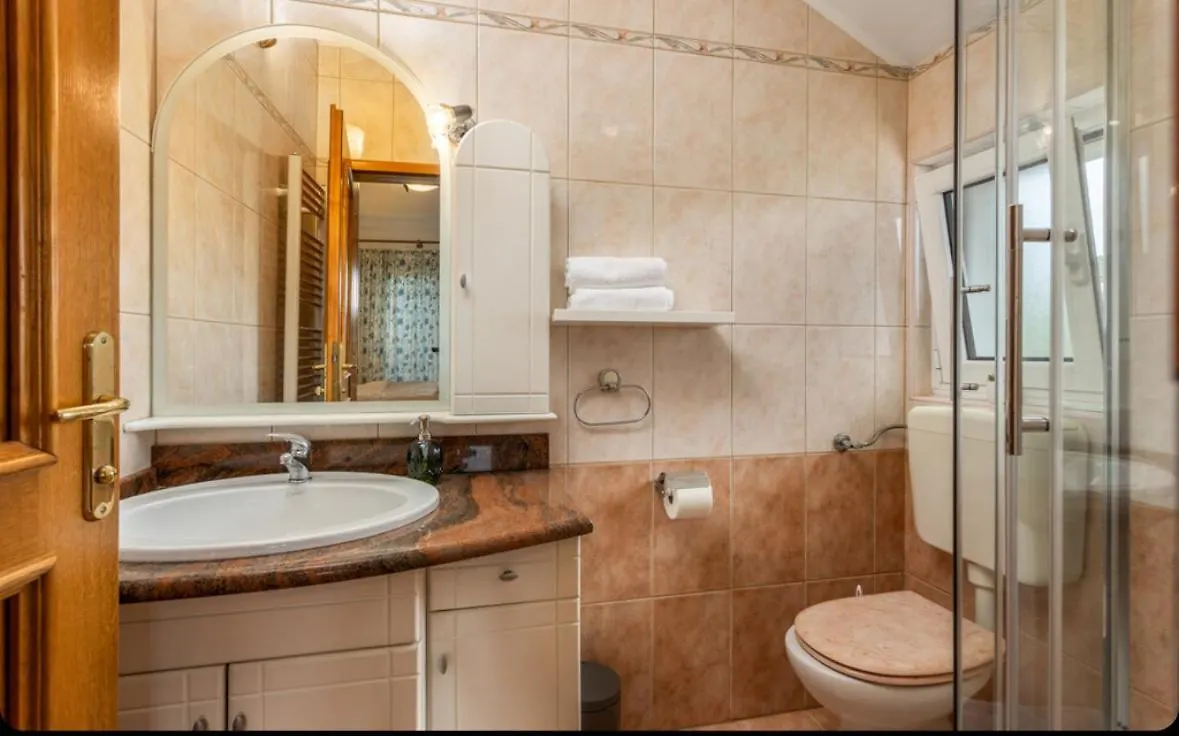 Villa Ana Selce Apartment