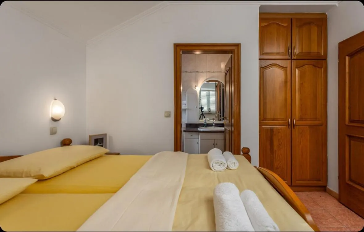 Villa Ana Selce Apartment