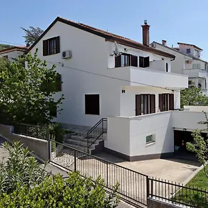 2362a Apartman